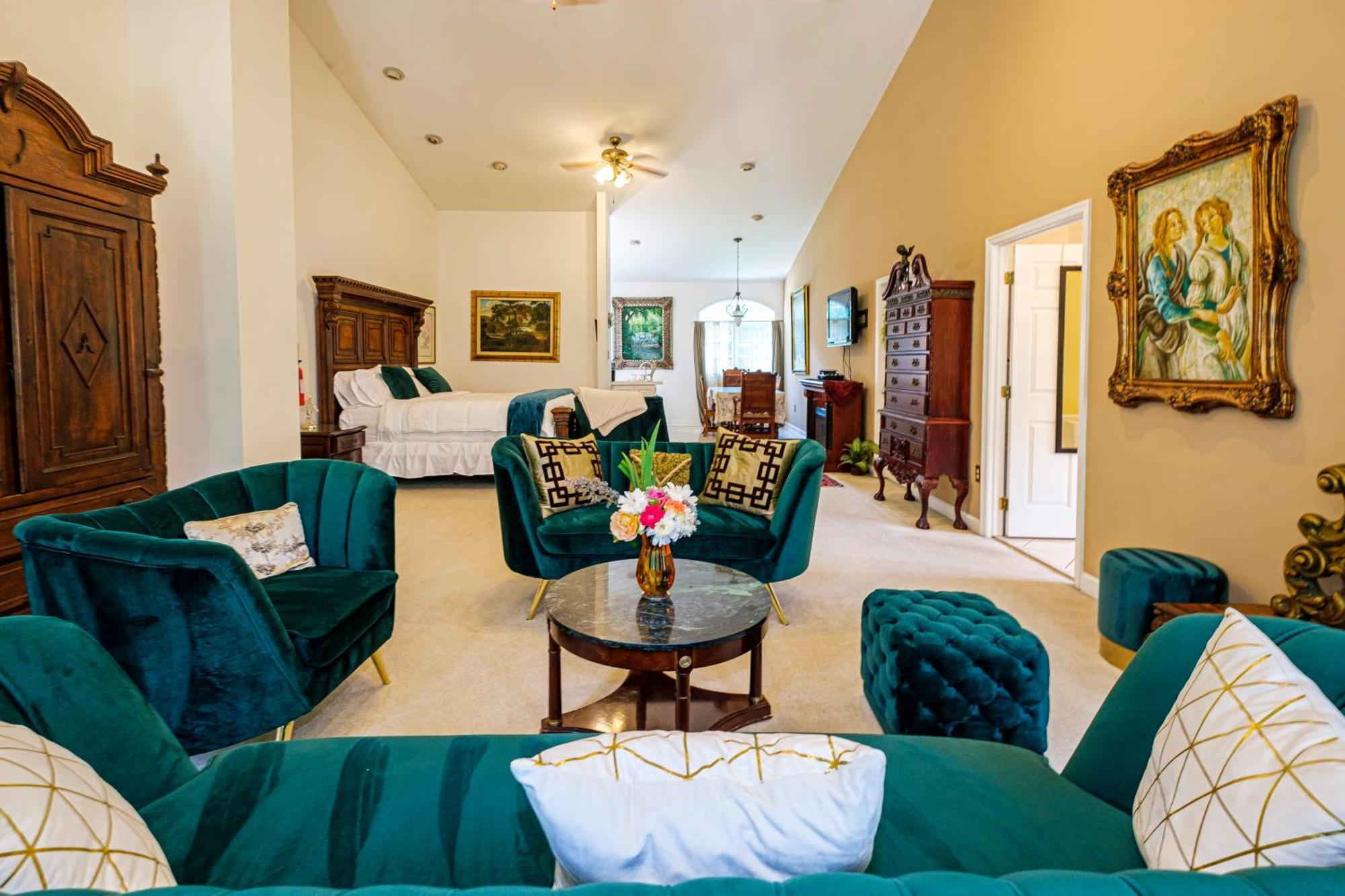 Stone Manor Boutique Inn Britain Εξωτερικό φωτογραφία