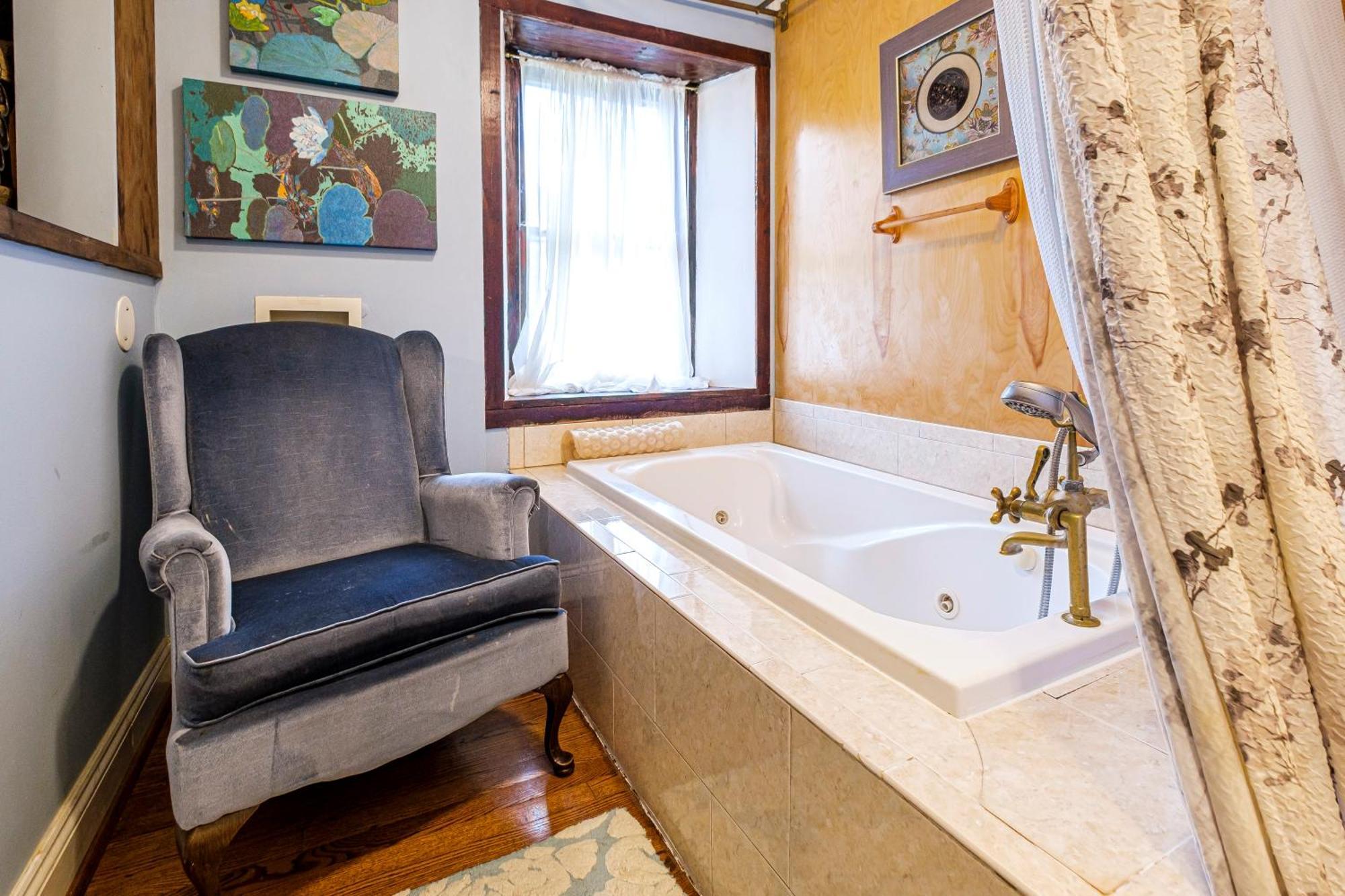 Stone Manor Boutique Inn Britain Εξωτερικό φωτογραφία