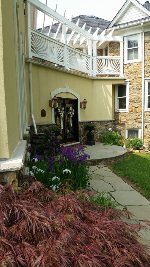 Stone Manor Boutique Inn Britain Εξωτερικό φωτογραφία